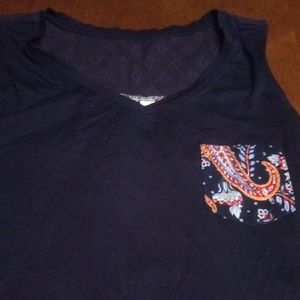 C EST. 1946 Sleeveless Pocket V-Neck T Size M